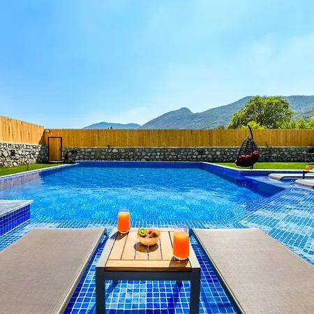 Sade 1 Secluded Large Pool Sarıbelen