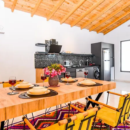 Sade 1 Secluded Large Pool Villa Sidek